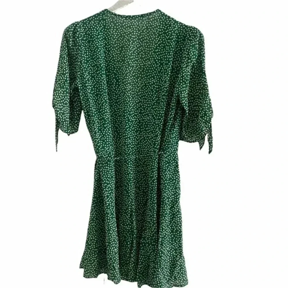 Reformation Sammy Mini Wrap Dress Green Daisies Size XS B1177 - Picture 5 of 7
